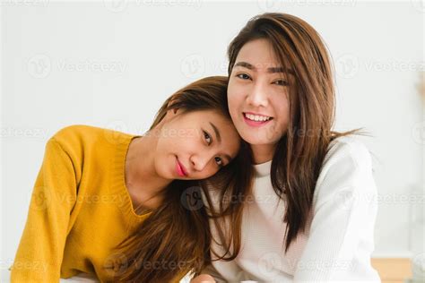 lesbianas asiaticas follando